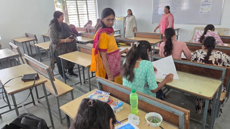 Mere sapno ka Bharat Chitra Kala Pratiyogita